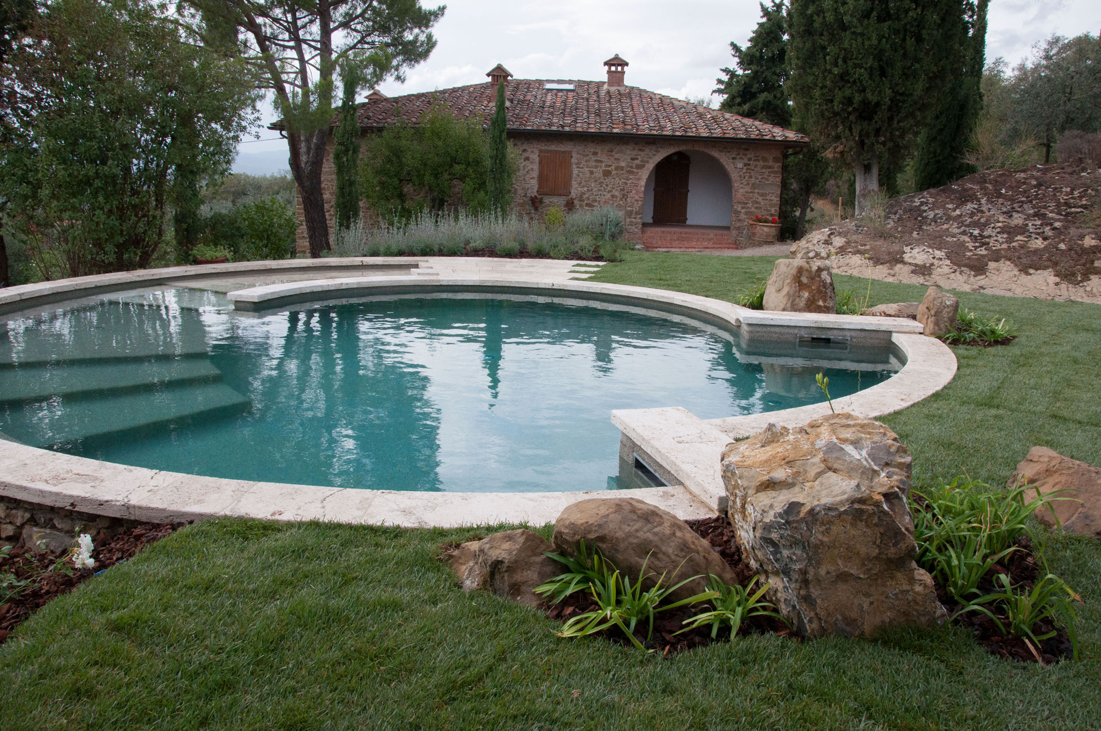Swimming pool landscape design